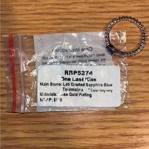 Bomb pArty size 10 ring